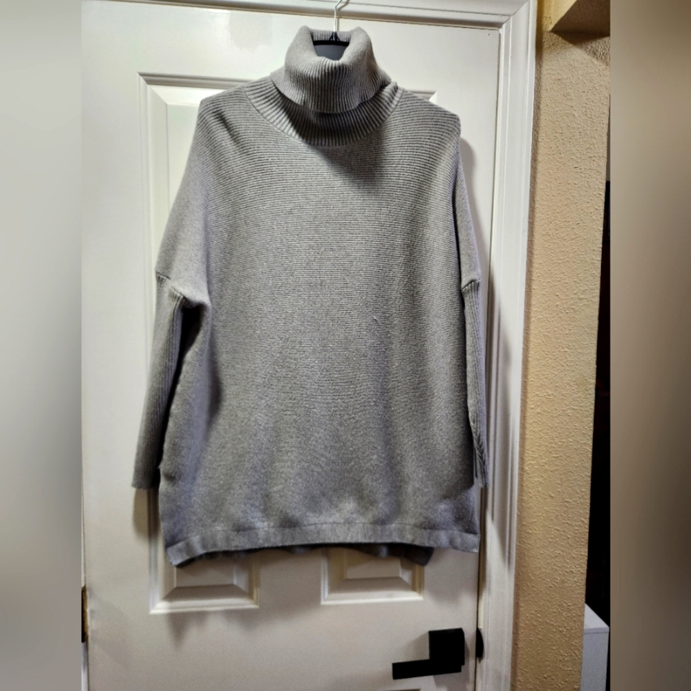 Grey sweater XL